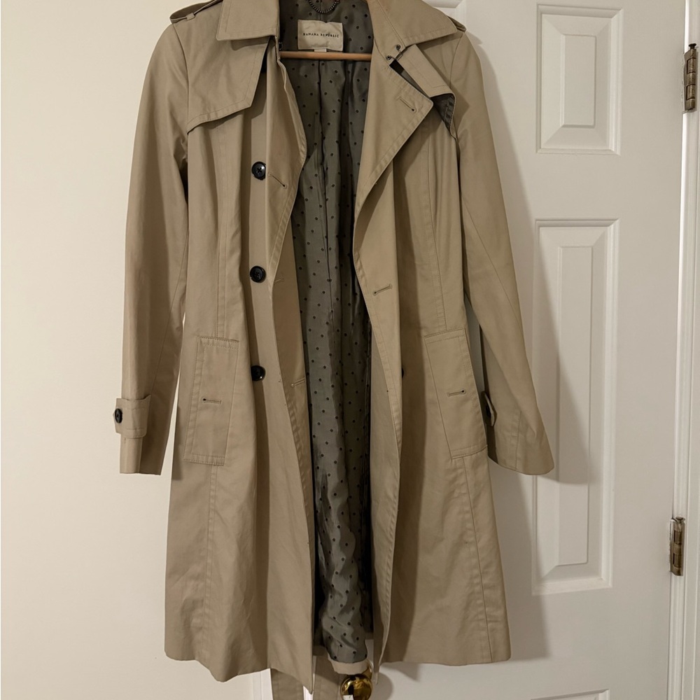 Classic Banana Republic Trench Coat